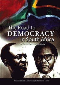 bokomslag The road to democracy
