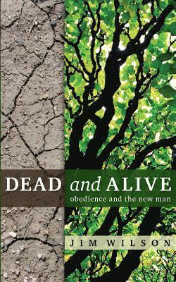 bokomslag Dead and Alive