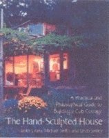 bokomslag The Hand-Sculpted House