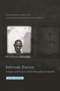 bokomslag Lyons, R: Intimate Enemy