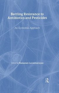 bokomslag Battling Resistance to Antibiotics and Pesticides