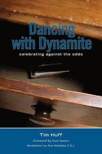 bokomslag Dancing with Dynamite
