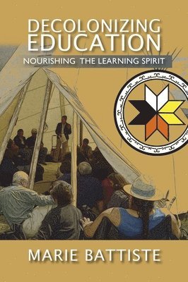 bokomslag Decolonizing Education