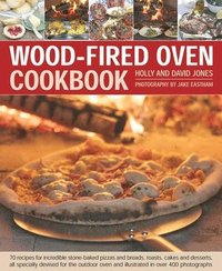 bokomslag Wood Fired Oven Cookbook