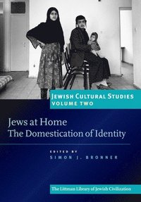 bokomslag Jews at Home