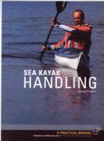 bokomslag Sea Kayak Handling