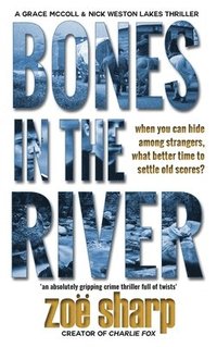 bokomslag Bones In The River