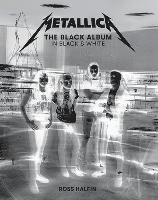 Metallica: The Black Album in Black & White 1