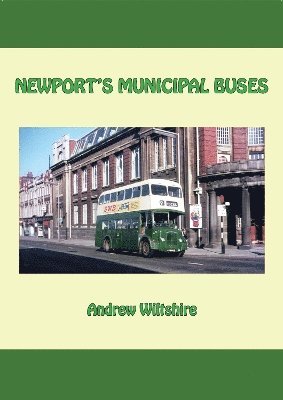 bokomslag NEWPORT'S MUNICIPAL BUSES