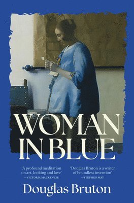 bokomslag Woman in Blue