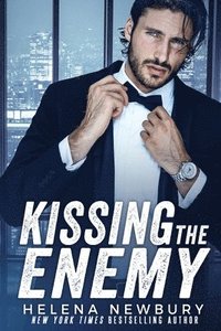 bokomslag Kissing the Enemy