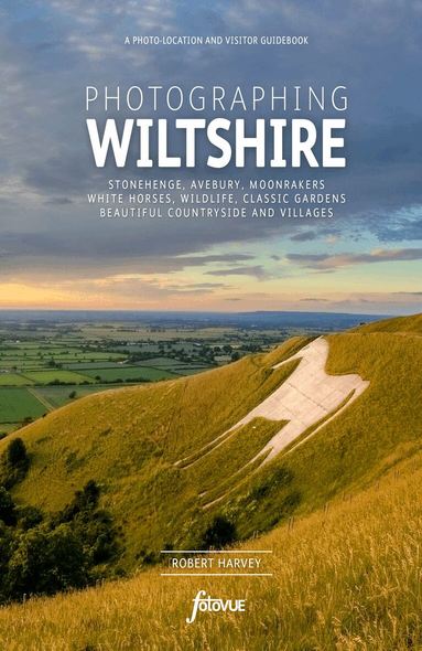 Robert Harvey - Photographing Wiltshire, Häftad