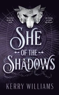 bokomslag She of the Shadows