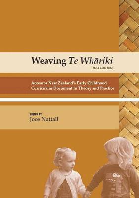 bokomslag Weaving Te Whariki