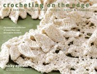 bokomslag Crocheting on the Edge