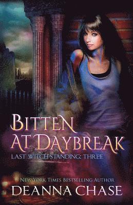 Deanna Chase - Bitten at Daybreak, Häftad