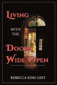 bokomslag Living with the Doors Wide Open