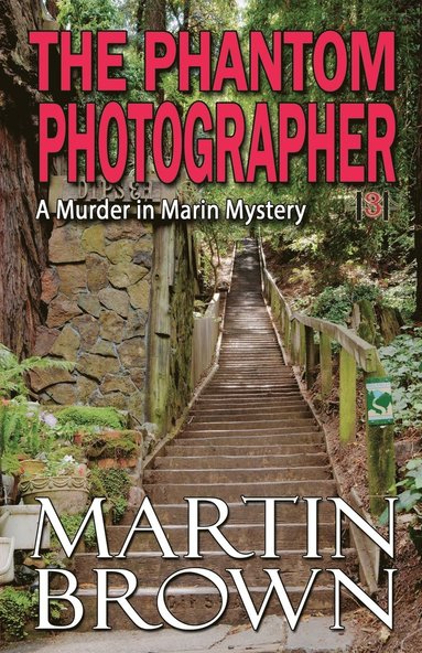 Martin Brown - Phantom Photographer, Häftad