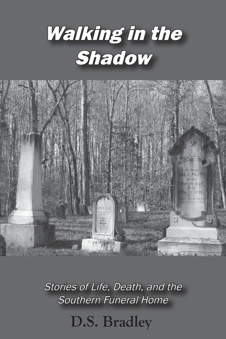 D Shane Bradley - Walking in the Shadow, Häftad. Tillgänglighet: Lägg i varukorg