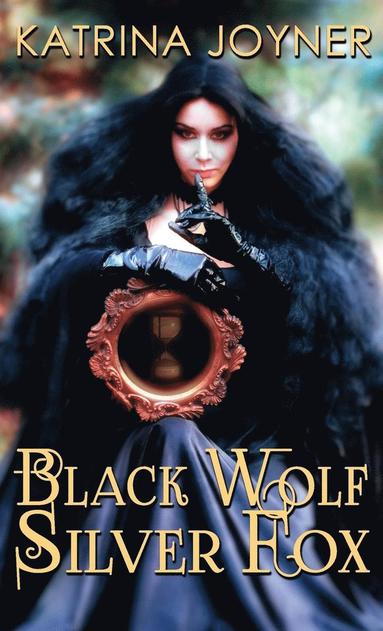 bokomslag Black Wolf, Silver Fox