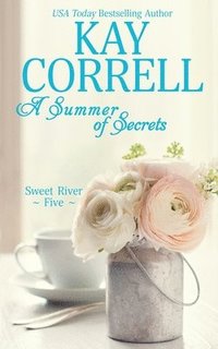 bokomslag A Summer of Secrets