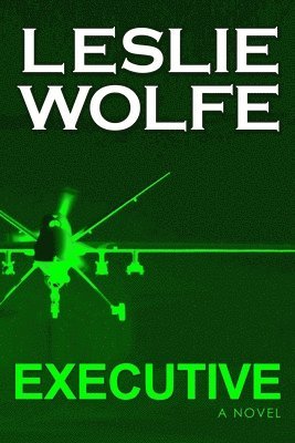Leslie Wolfe - Executive, Häftad