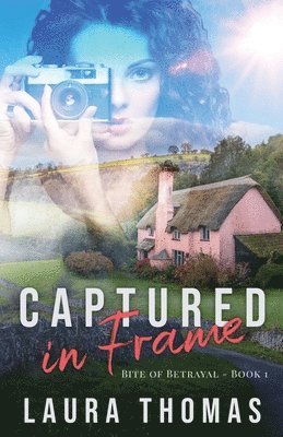 Laura Thomas - Captured in Frame, Häftad