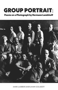 bokomslag Group Portrait