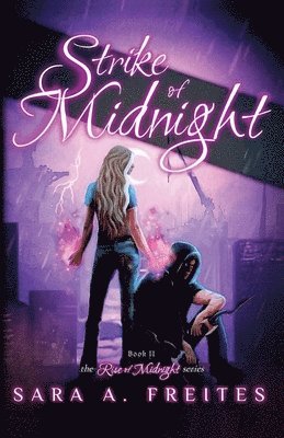 bokomslag Strike of Midnight