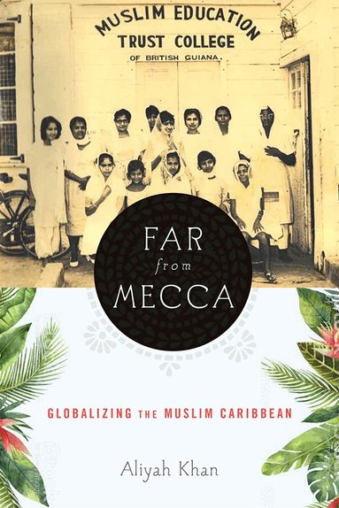 Aliyah Khan - Far from Mecca, Häftad