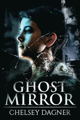 Scare Street, Emma Salam - Ghost Mirror, Häftad
