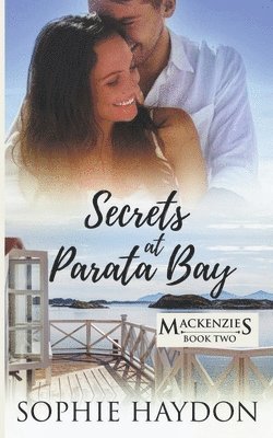 bokomslag Secrets at Parata Bay