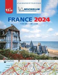 bokomslag France Essential 2024 Tourist & Motoring Atlas