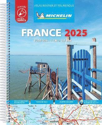 bokomslag France 2025 - Tourist & Motoring Atlas Laminated Spiral