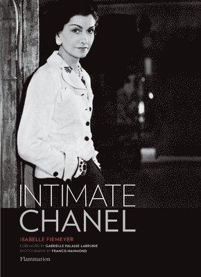 bokomslag Intimate Chanel