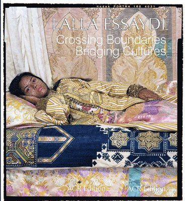 Lalla Essaydi: Crossing Boundaries, Bridging Cultures 1