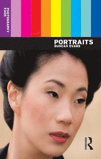 bokomslag Photography FAQs: Portraits