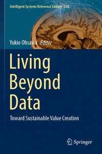 bokomslag Living Beyond Data