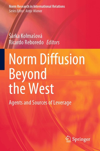 Šárka Kolmašová, Ricardo Reboredo - Norm Diffusion Beyond the West, Häftad