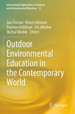 bokomslag Outdoor Environmental Education in the Contemporary World