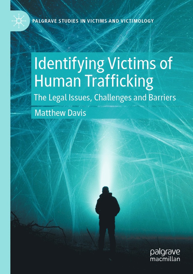 Matthew Davis - Identifying Victims of Human Trafficking, Häftad