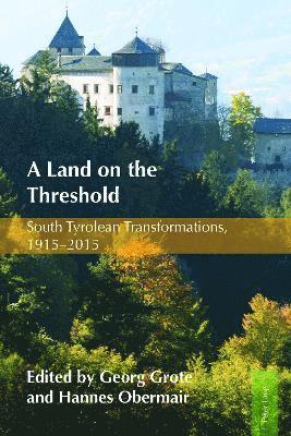 bokomslag Land on the Threshold