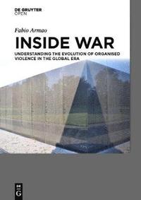 bokomslag Inside War
