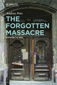 bokomslag Forgotten Massacre