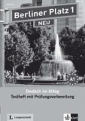 bokomslag Berliner Platz 1 NEU - Testheft mit Prüfungsvorbereitung 1 mit Audio-CD