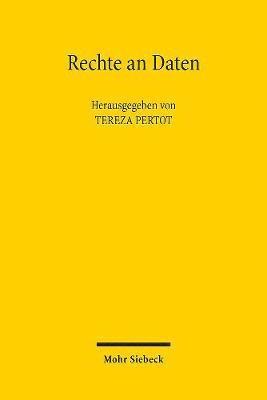 Tereza Pertot, Martin Schmidt-Kessel, Fabio Padovini - Rechte an Daten, Häftad
