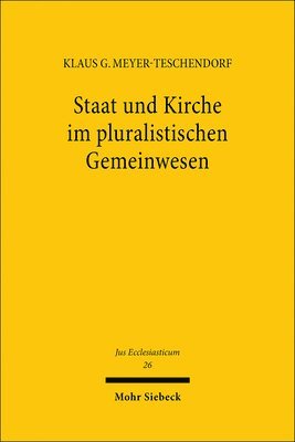 bokomslag Staat und Kirche im pluralistischen Gemeinwesen