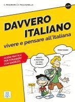 Chiara Pegoraro, Valerio Paccagnella - Davvero italiano - vivere e pensare all'italiana, Häftad
