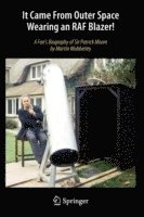 Martin Mobberley - It Came From Outer Space Wearing an RAF Blazer!, Häftad