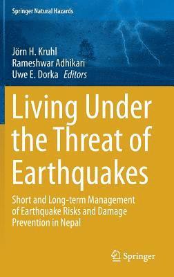 bokomslag Living Under the Threat of Earthquakes